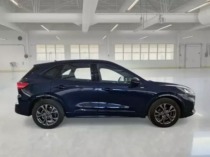 Usata Ford Kuga ST-Line 152 CV (111 kW) 2023 SUV