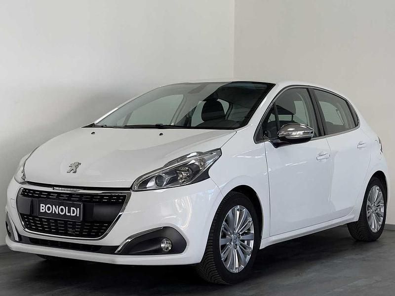 Usata Peugeot 208 Allure 83 CV (61 kW) 2019 Bianco Utilitaria