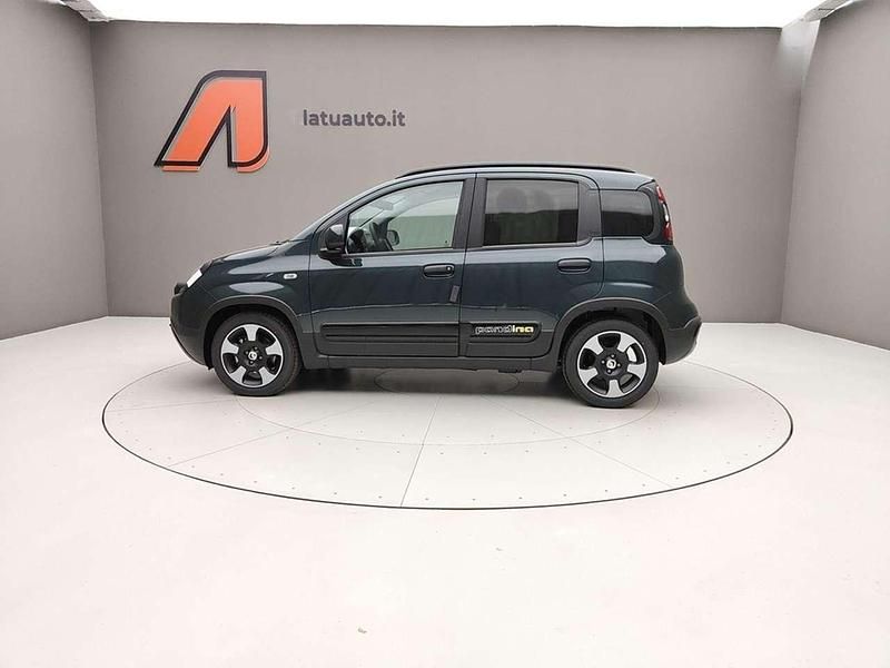 Usata Fiat Panda Cross Cross 69 CV (50 kW) 2025 Verde foresta Utilitaria