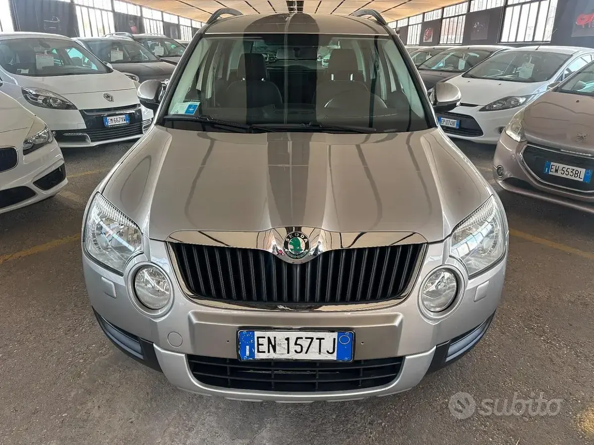 Usata Skoda Yeti Ambition 105 CV (77 kW) 2012 Marrone SUV