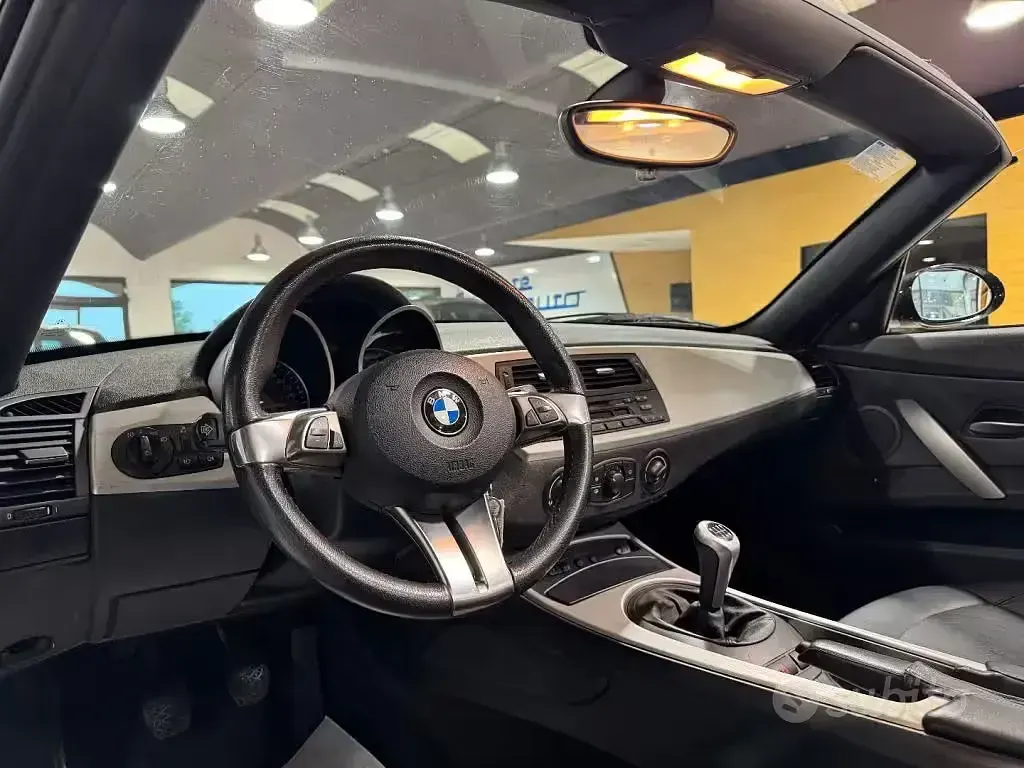 Usata BMW Z4 177 CV (130 kW) 2006 Nero Cabrio
