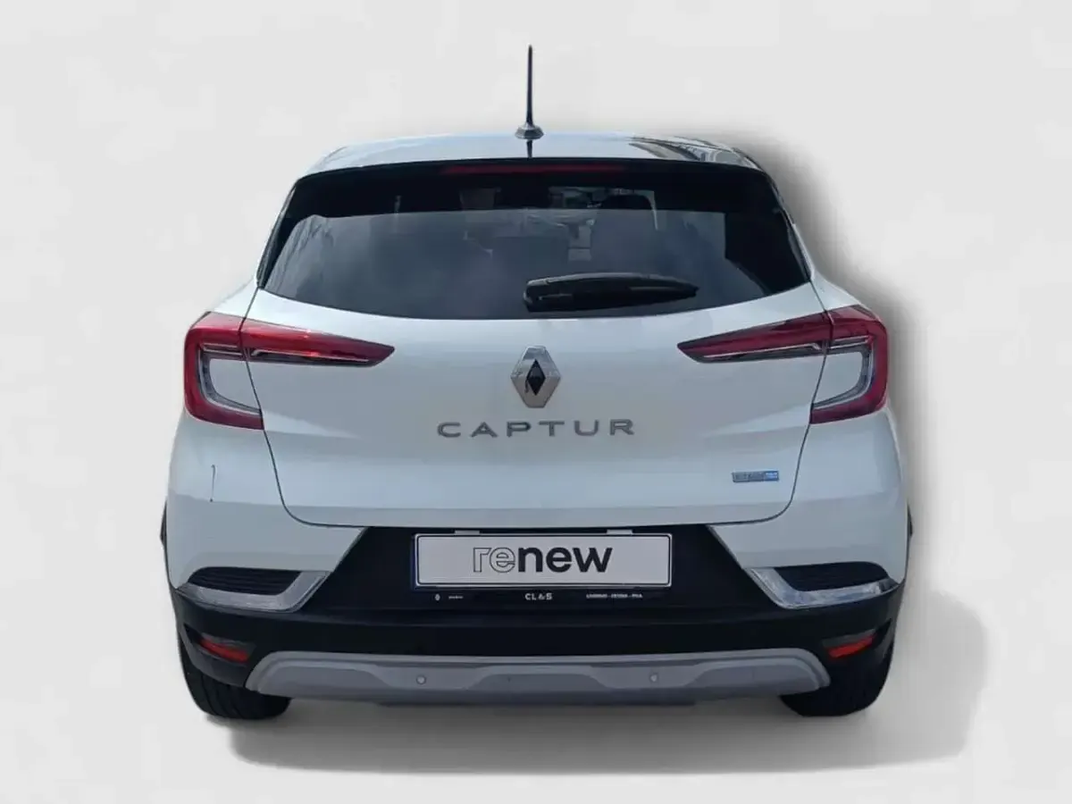 Usata Renault Captur Intens 160 CV (117 kW) 2022 Bianco SUV