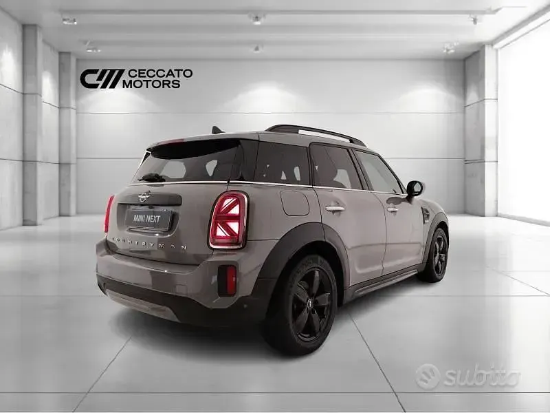 Usado Mini One D Countryman 116 CV (85 kW) 2022 Gris SUV