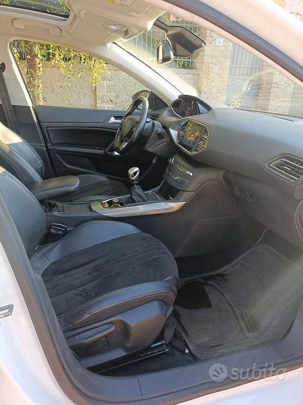 Usata Peugeot 308 Allure 120 CV (88 kW) 2015 Bianco Berlina