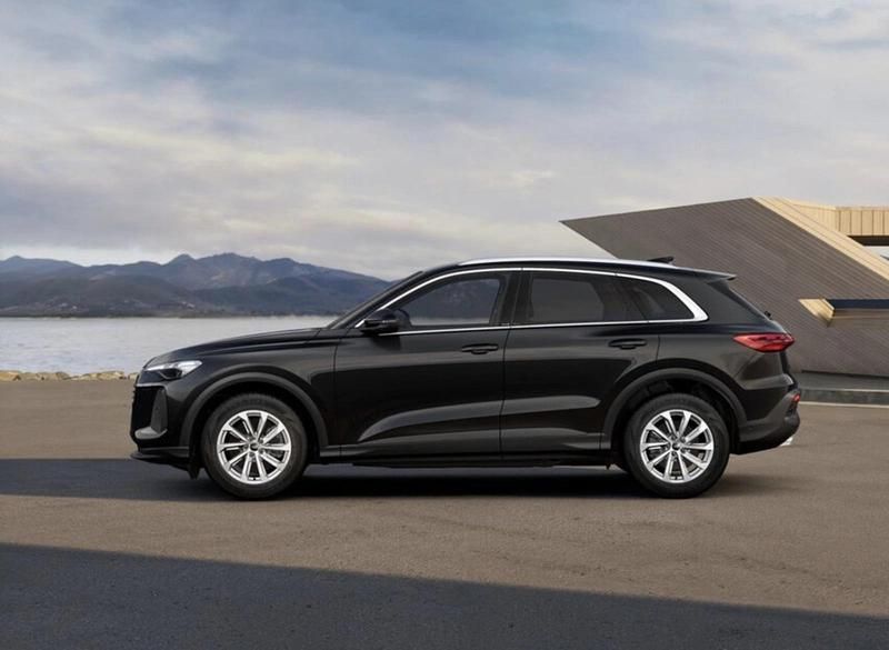 Nuova Audi Q5 204 CV (150 kW) 2025 Rosso SUV
