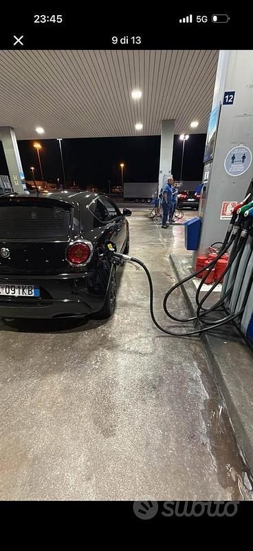 Usata Alfa Romeo MiTo 90 CV (66 kW) 2009 Nero Utilitaria