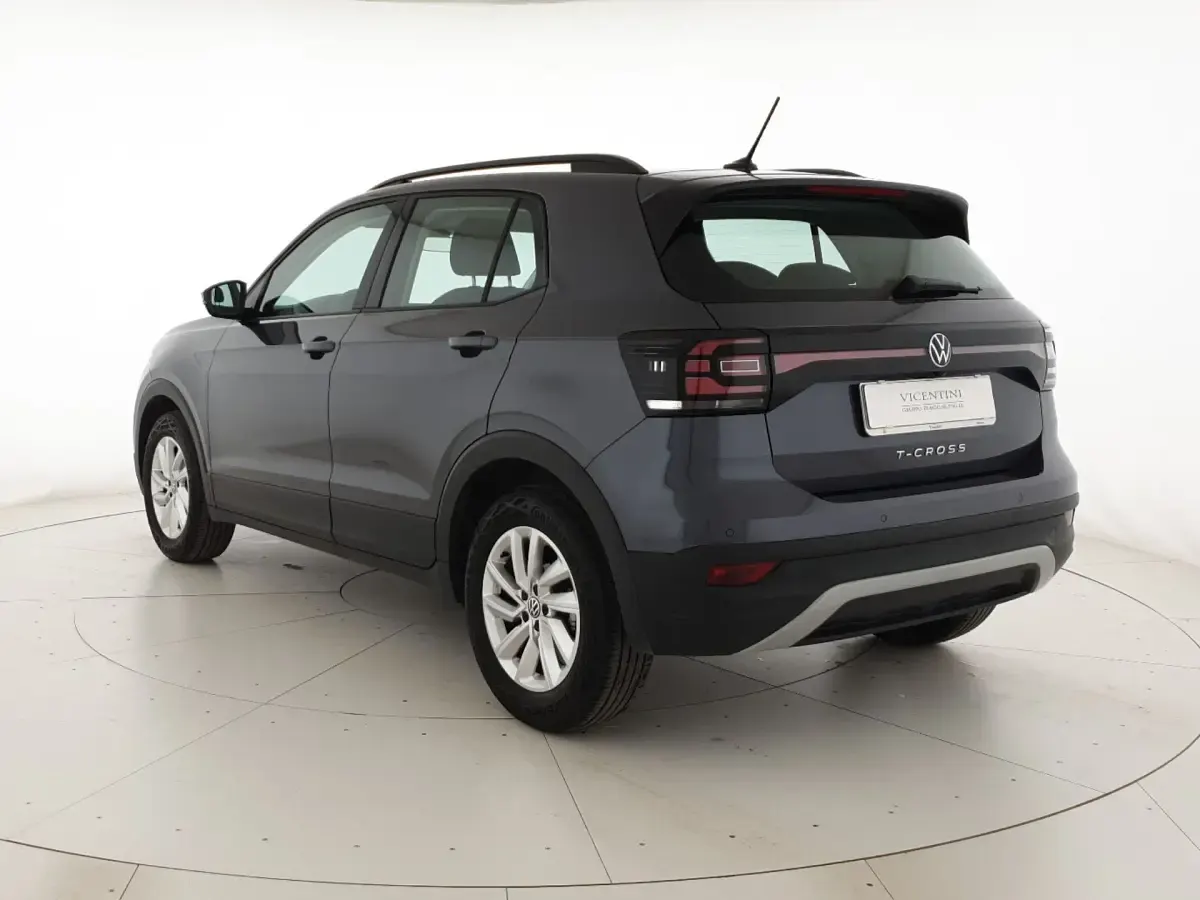 Usata VW T-Cross Style 110 CV (80 kW) 2023 Smoky grey metallizzato SUV