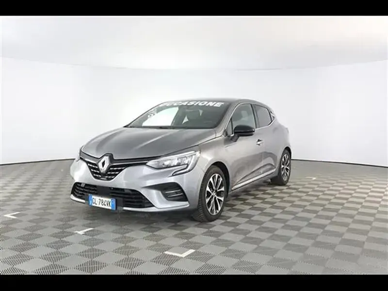 Usata Renault Clio Intens 140 CV (102 kW) 2023 Grigio scuro Utilitaria