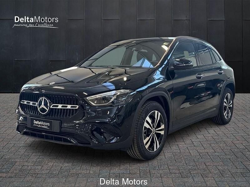 Nuova Mercedes GLA180 Advanced Plus 116 CV (85 kW) 2026 Nero SUV