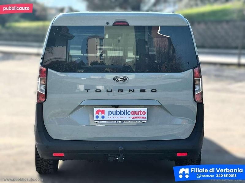 Usata Ford Tourneo Courier 124 CV (91 kW) 2025 Grigio Monovolume