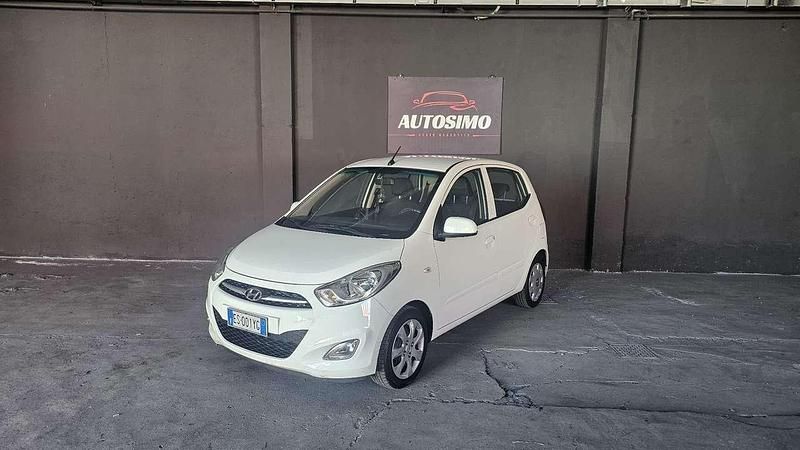 Usata Hyundai i10 Classic 69 CV (50 kW) 2013 Bianco Utilitaria