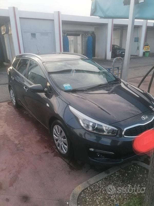 Usata Kia Ceed Sportswagon 110 CV (80 kW) 2016 Nero Station wagon
