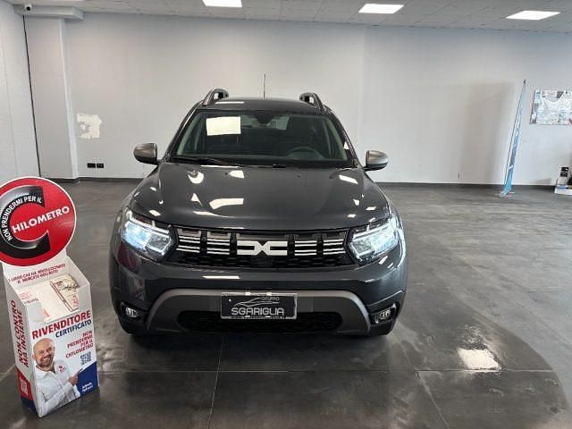 Usata Dacia Duster Journey 101 CV (74 kW) 2023 Grigio SUV