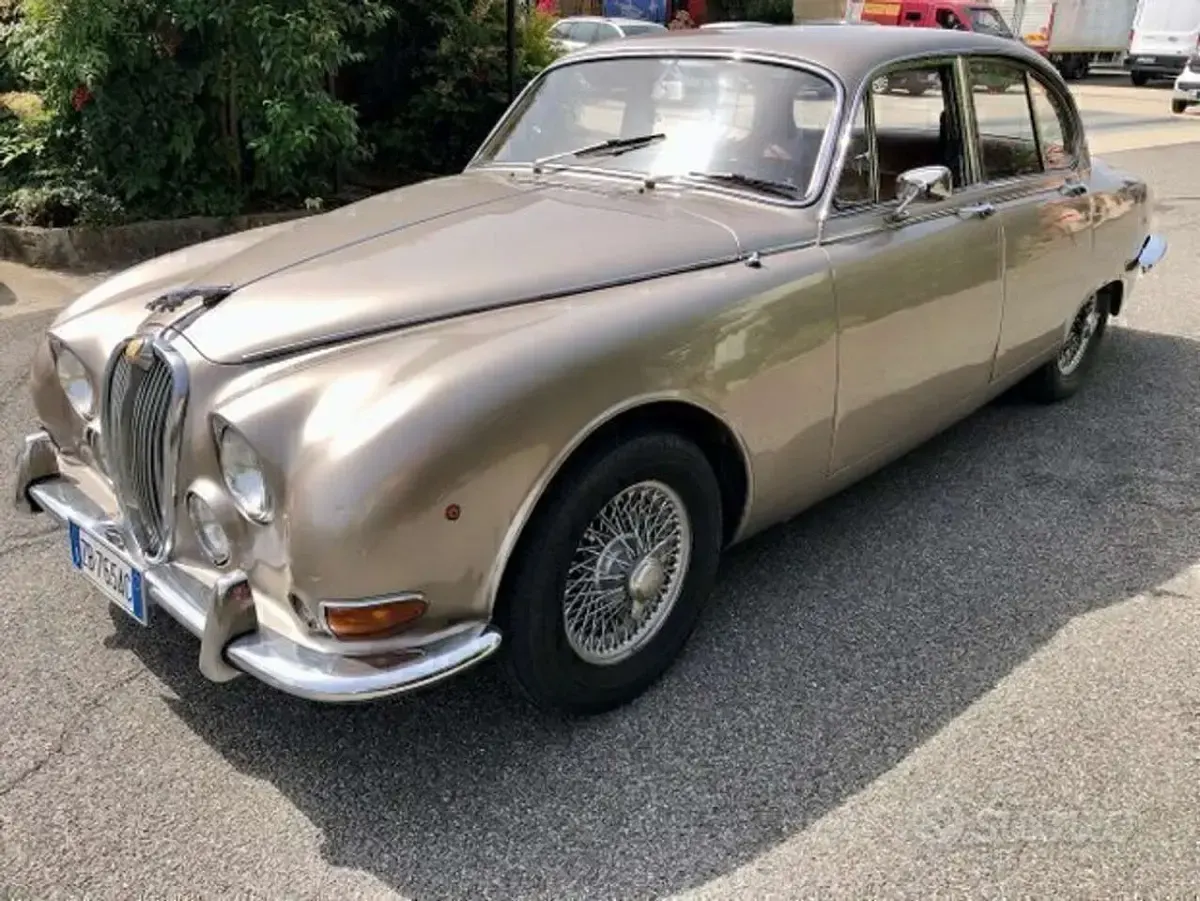 Usata Jaguar S-Type S 223 CV (164 kW) 1963 Beige Berlina