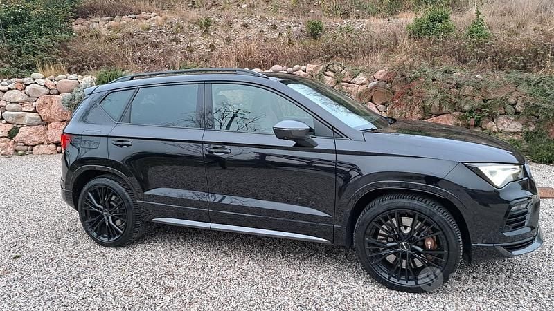Usata Cupra Ateca 300 CV (220 kW) 2023 Nero SUV