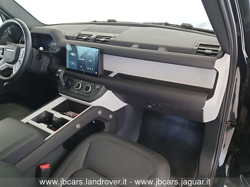 Usata Land Rover Defender S 200 CV (147 kW) 2024 Nero SUV