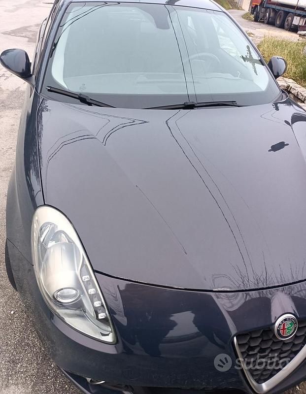 Usata Alfa Romeo Giulietta 120 CV (88 kW) 2017 Grigio Utilitaria