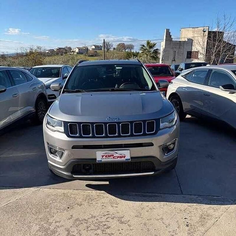 Usata Jeep Compass Limited 140 CV (102 kW) 2017 Grigio SUV
