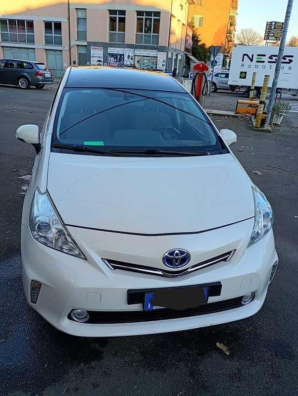 Usata Toyota Prius+ Active 99 CV (72 kW) 2013 Bianco Monovolume