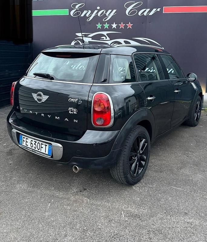 Usata Mini Cooper Countryman 89 CV (65 kW) 2017 Nero SUV