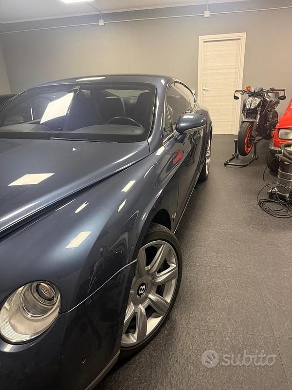 Usata Bentley Continental GT 558 CV (410 kW) 2007 Blu Coupé