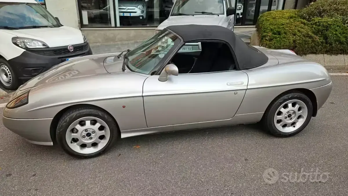 Usata Fiat Barchetta 131 CV (96 kW) 2001 Grigio Cabrio