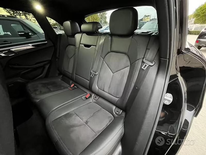 Gebraucht Porsche Macan 250 PS (183 kW) 2015 SUV