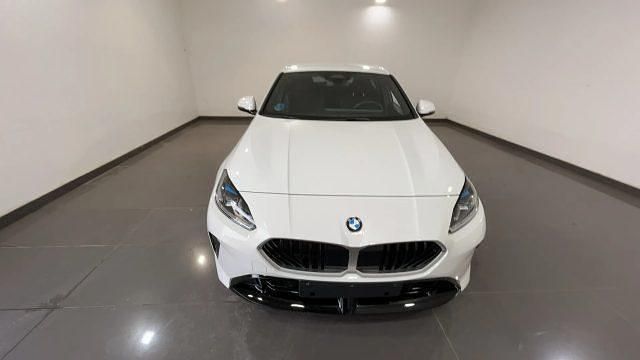 Usata BMW 120 M Sport 190 CV (139 kW) 2024 Bianco Utilitaria