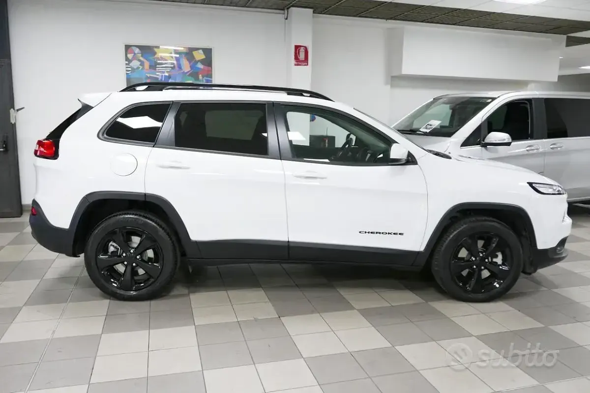 Usata Jeep Cherokee 185 CV (136 kW) 2016 Bianco SUV