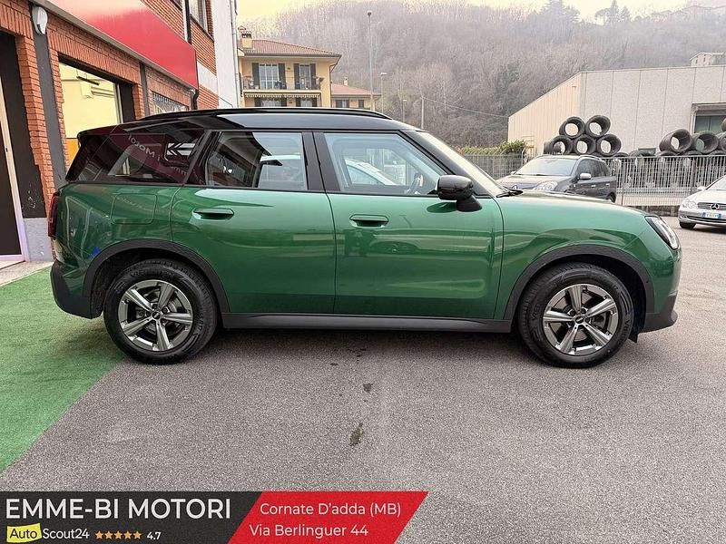 Usata Mini Cooper Countryman Classic 170 CV (125 kW) 2024 Verde SUV
