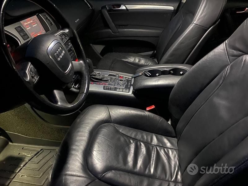 Usata Audi Q7 Advanced Plus 240 CV (176 kW) 2007 Nero SUV