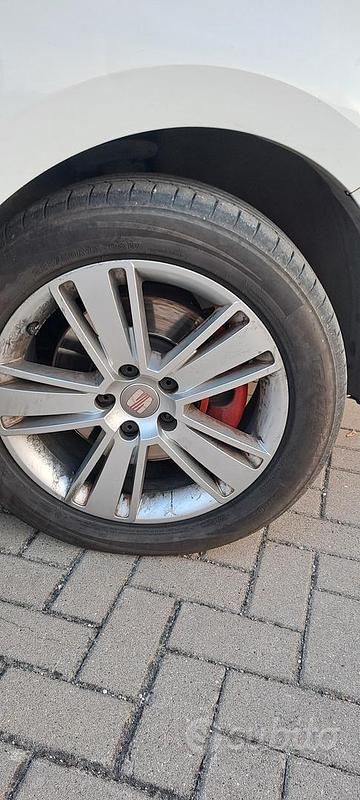 Usata Seat Alhambra 2015 Bianco Monovolume