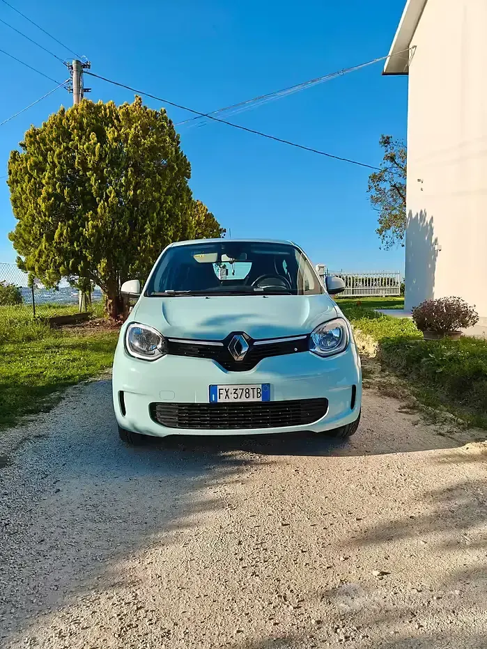 Usata Renault Twingo SE 65 CV (47 kW) 2019 Utilitaria