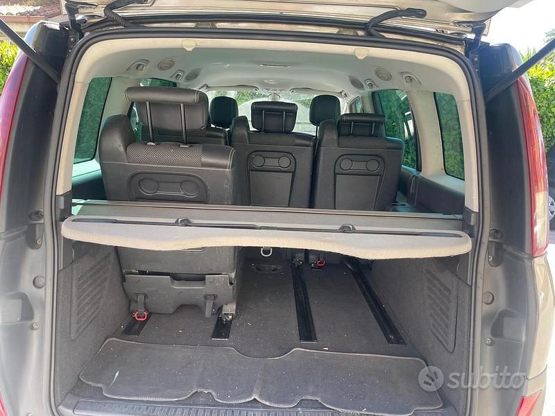 Usata Renault Espace 175 CV (128 kW) 2011 Marrone Monovolume