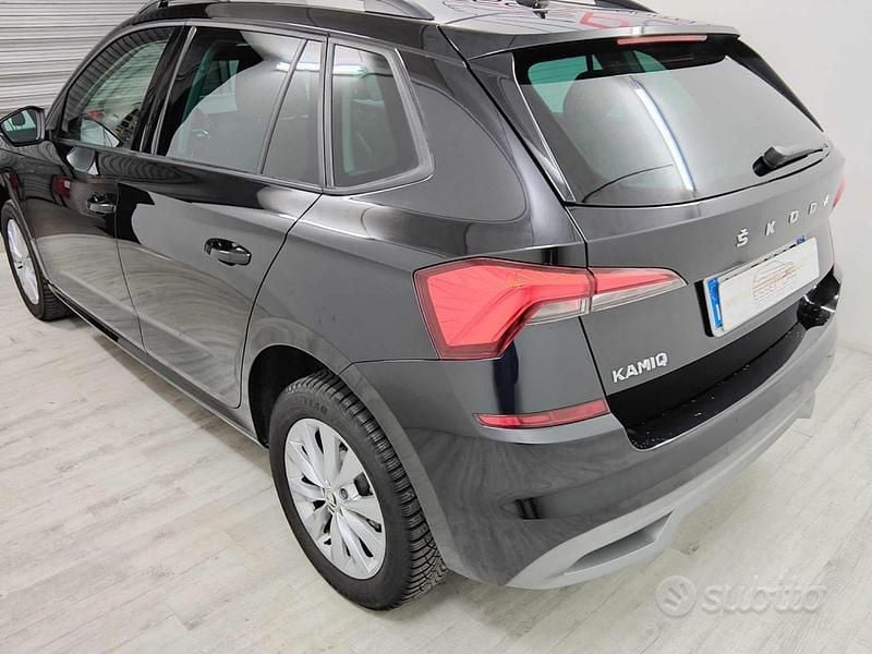 Usata Skoda Kamiq Style 110 CV (80 kW) 2022 Nero SUV