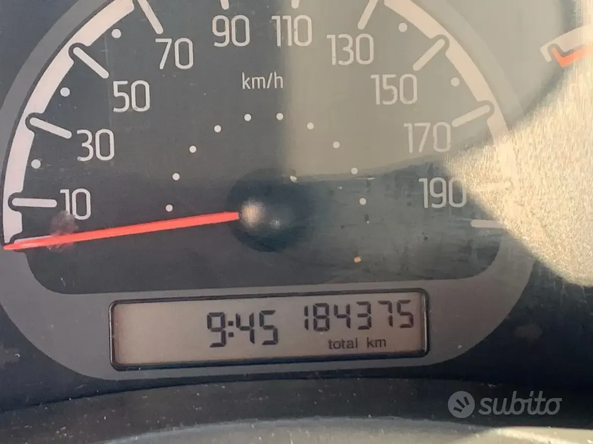Usata Fiat Panda 77 CV (56 kW) 2011 Utilitaria