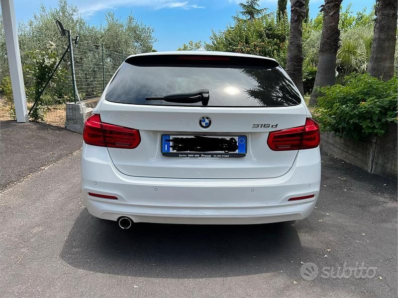 Usata BMW 316 Advantage 116 CV (85 kW) 2017 Bianco Station wagon