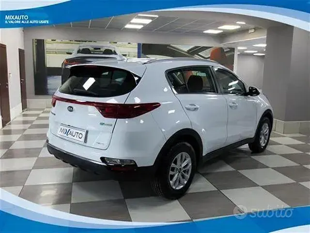 Usata Kia Sportage 136 CV (100 kW) 2020 Bianco SUV