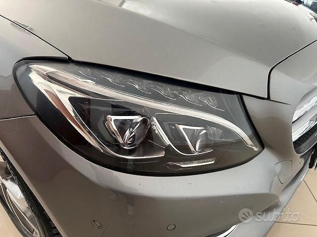 Usata Mercedes C220 170 CV (125 kW) 2014 Grigio Berlina