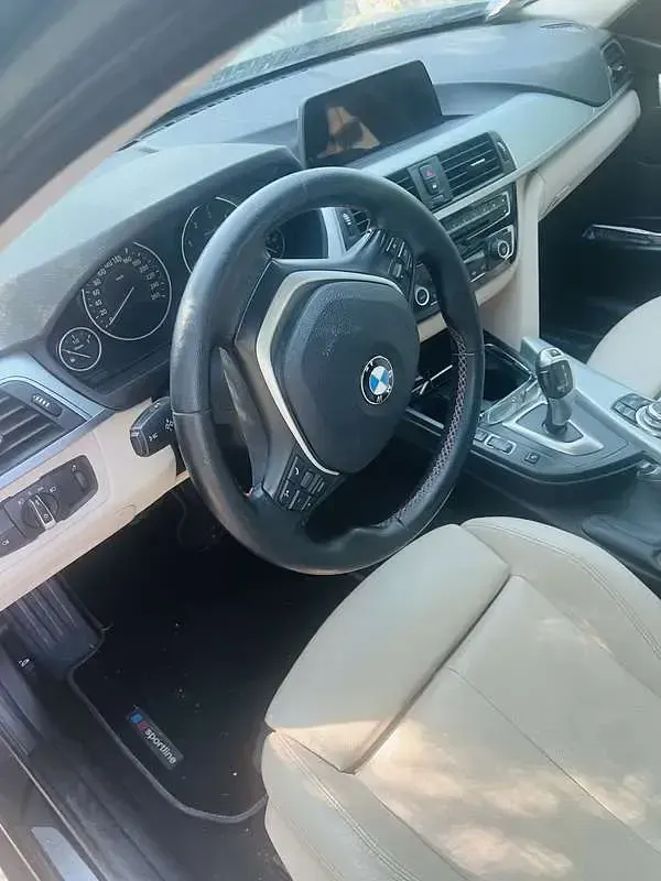 Usata BMW 318 Sport Line 150 CV (110 kW) 2016 Station wagon