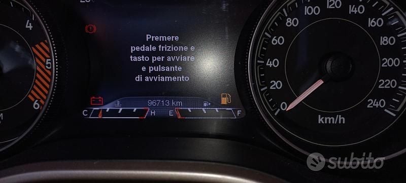 Usata Jeep Cherokee Limited 140 CV (102 kW) 2014 Grigio SUV