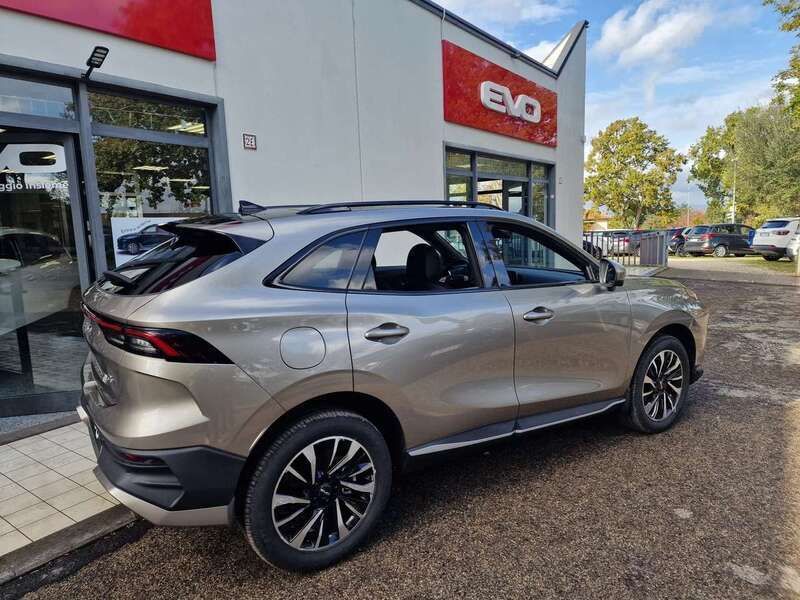 Nuova EVO Evo 6 167 CV (122 kW) 2025 Grigio SUV