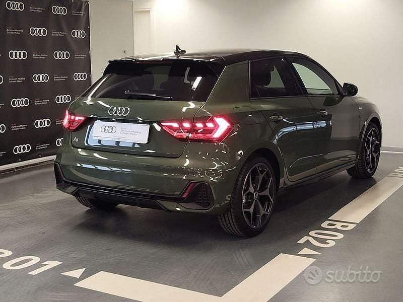 Nuova Audi A1 116 CV (85 kW) 2025 Verde SUV