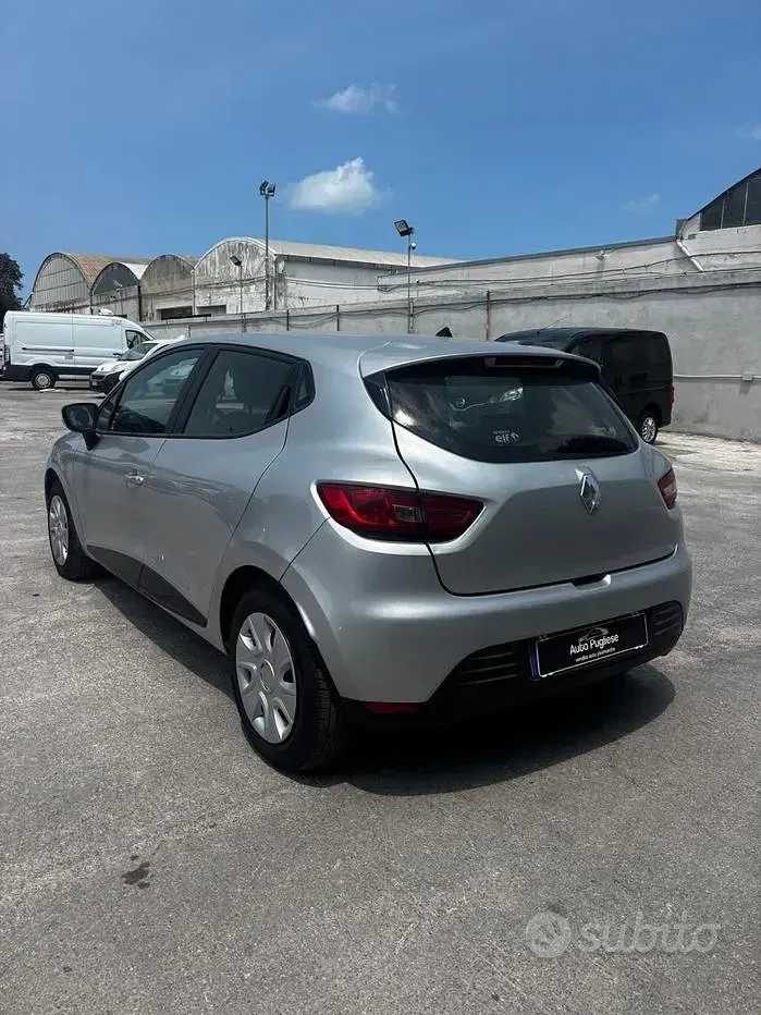 Usata Renault Clio IV 75 CV (55 kW) 2015 Grigio Berlina