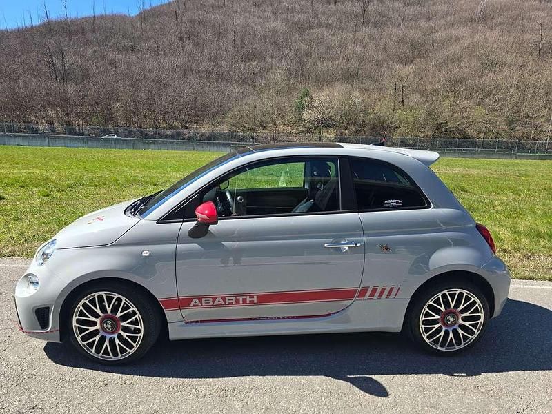 Usata Abarth 500 Custom 145 CV (106 kW) 2022 Grigio Utilitaria
