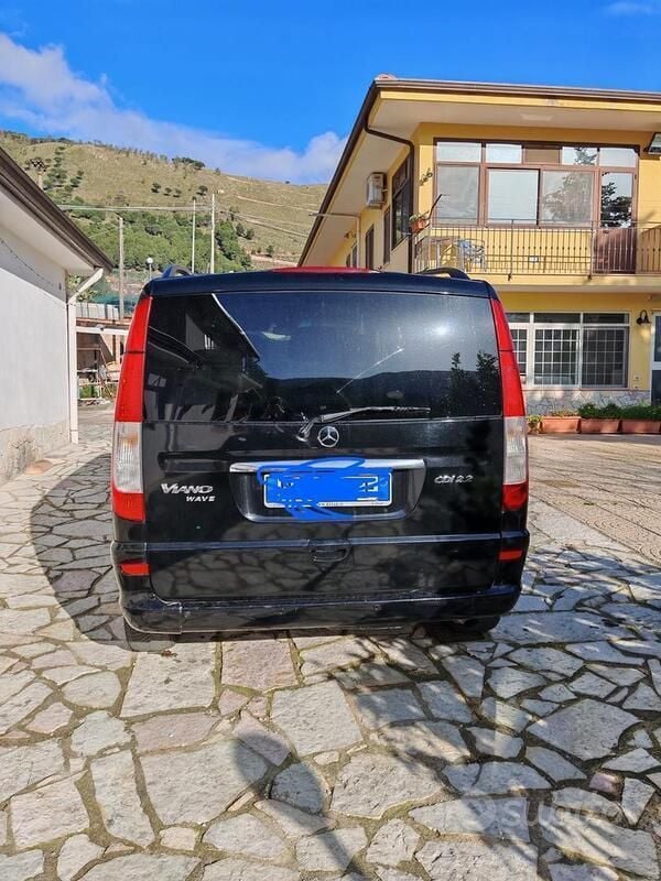 Usata Mercedes Viano 109 CV (80 kW) 2009 Nero Monovolume