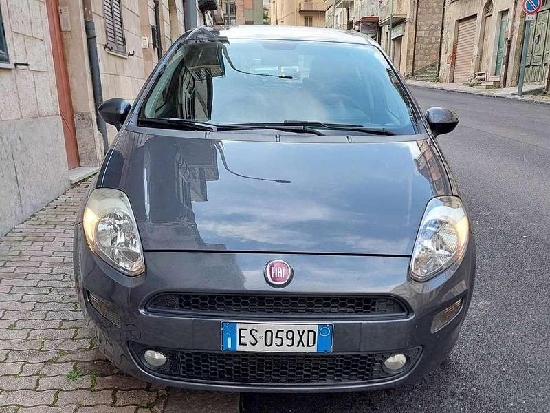 Usata 2013 Fiat Punto Street Tre volumi | 3450 € (Ottimo prezzo) - Immagine 1/4