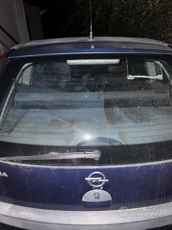 Usata Opel Corsa 2003 Blu Utilitaria
