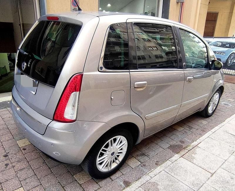 Usata Lancia Musa 77 CV (56 kW) 2013 Other Monovolume