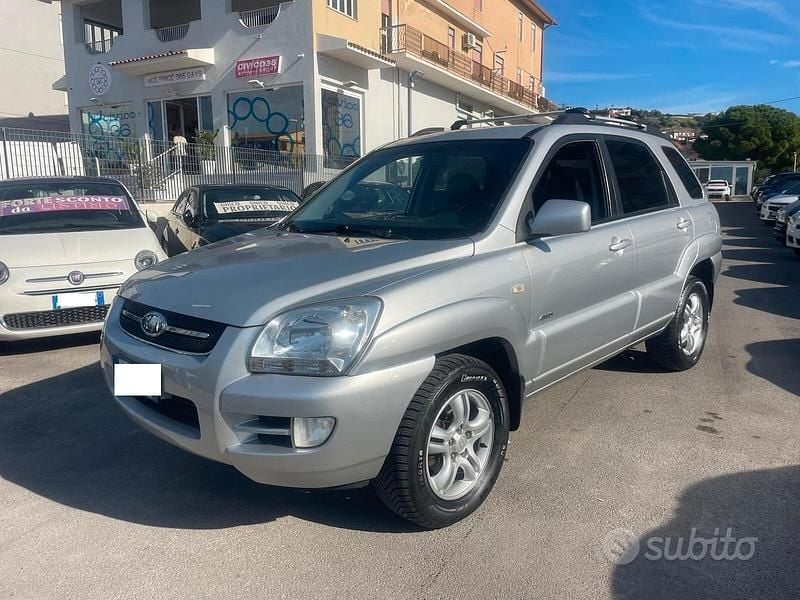 Usata Kia Sportage 140 CV (102 kW) 2006 Grigio SUV
